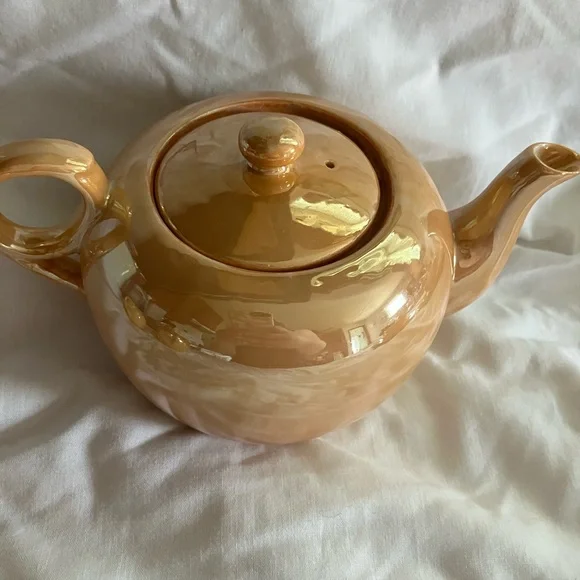 Vintage Lusterware Tea Set - Picture 9 of 11